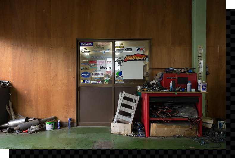 SHOP
